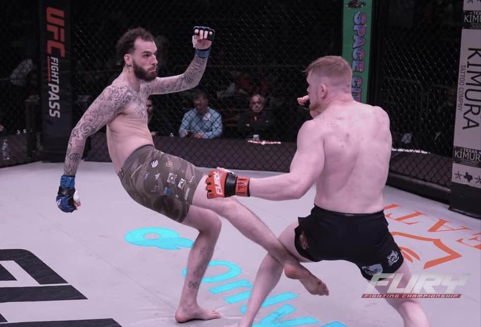 Top-Ten Ohio Welterweight Signs New Fight&nbsp;Contract